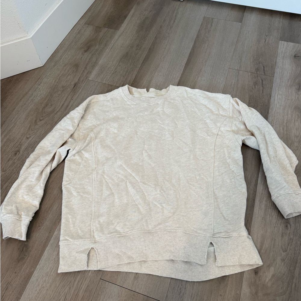 Aerie Men's Off-White Crewneck Sweater